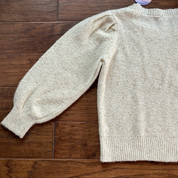 Love by Design thick cream & Gold sparkled pullover puff sleeve sweater - Picture 11 of 14